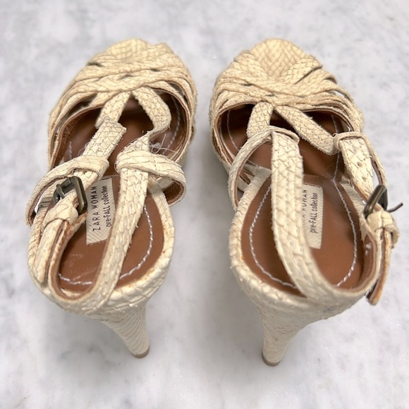 ZARA WOMAN • Cream Crocodile Print Stiletto High Heels - Picture 3 of 8